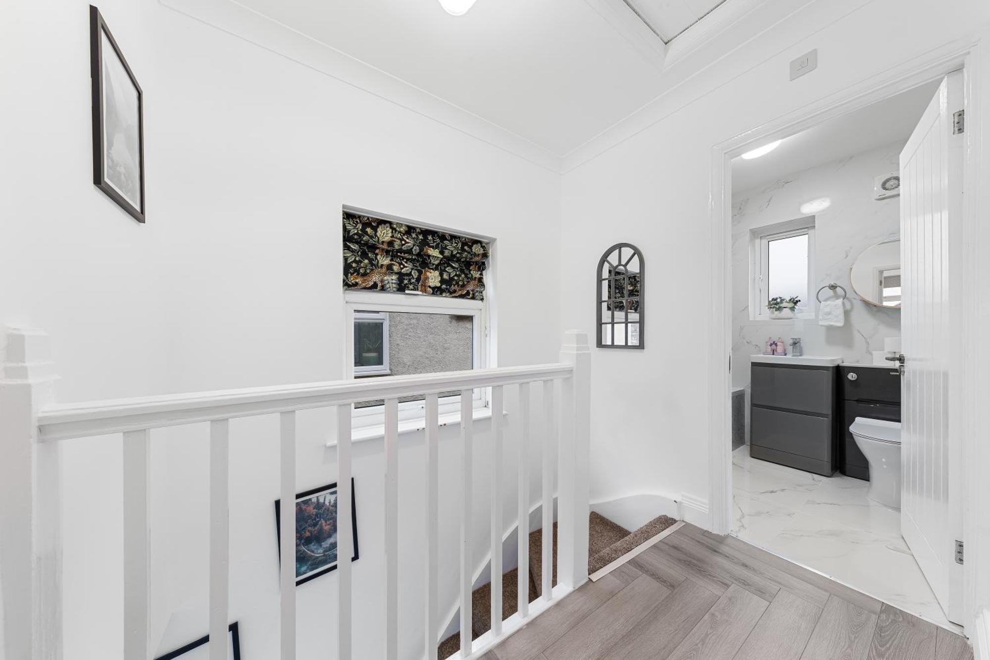 Apartment 3 Bedroom House Close To Station Dartford