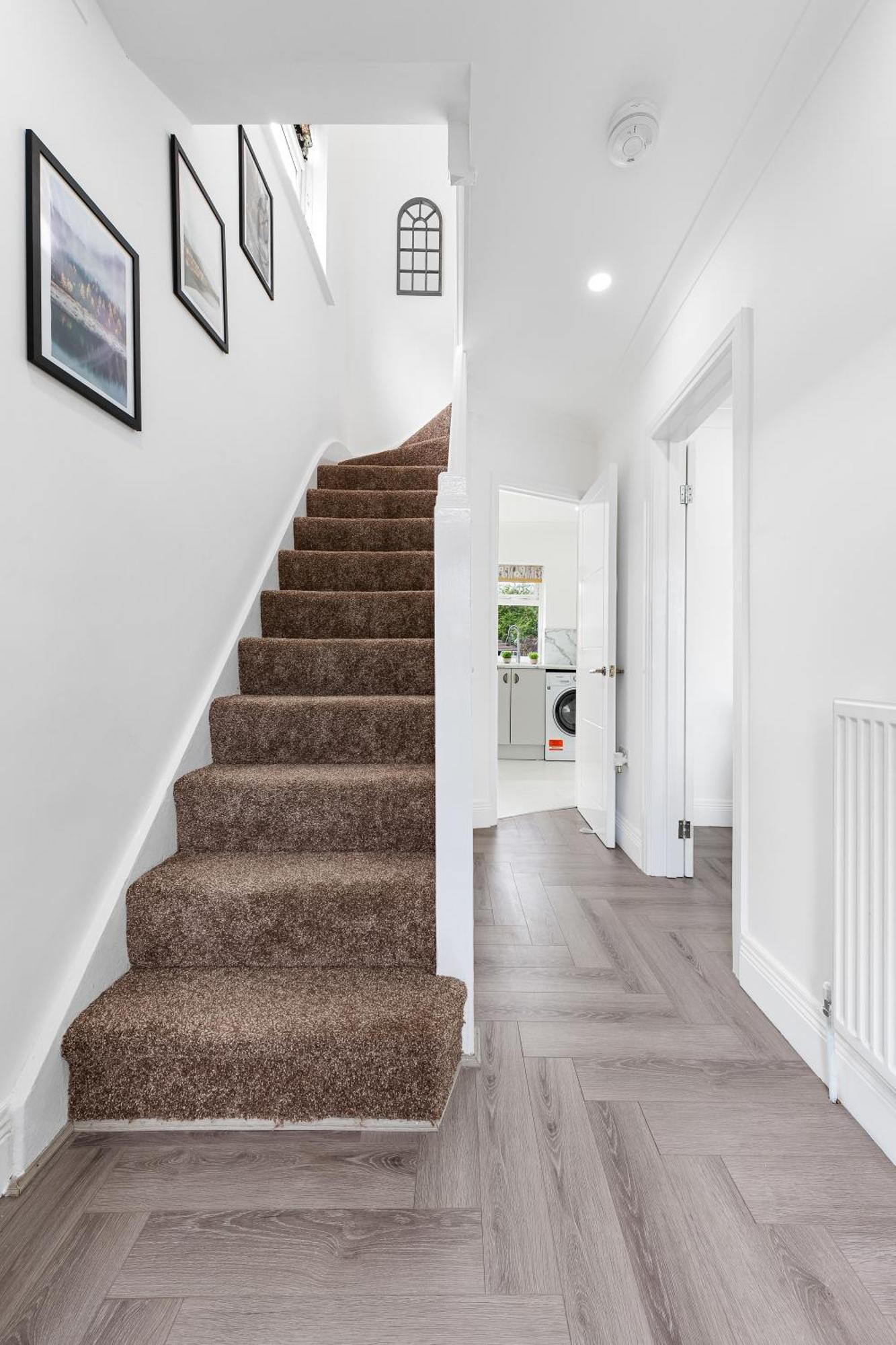 Apartment 3 Bedroom House Close To Station Dartford